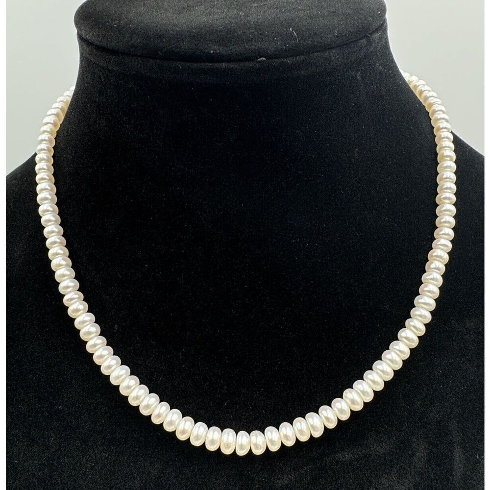 Vintage‎ Michael Anthony 10K Gold 5.5mm Button Cultured Pearl Necklace Signed